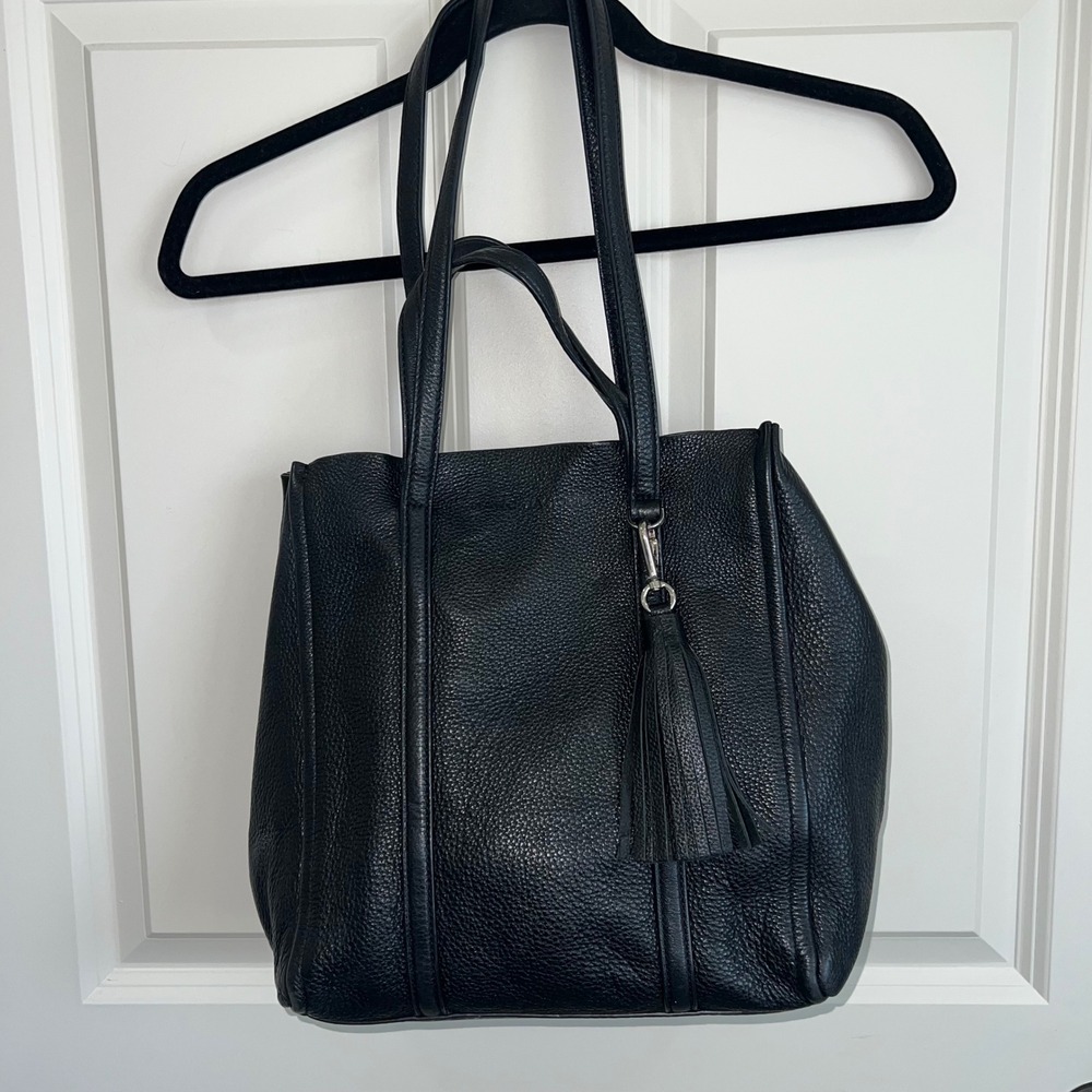 Marc Jacobs The Tag Tote Black‎ Leather Bag
